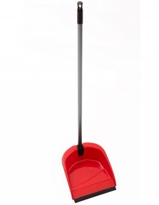 farasi-me-lastixo-kai-kontari-spasto-35569.85